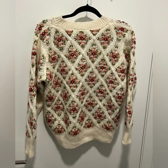 Floral Knit Sweater - Picture 2 of 5
